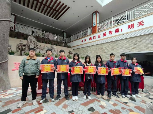 懷化市五溪高級中學有限公司,懷化全日制高中,懷化全封閉寄宿,懷化全日制特色普通高中